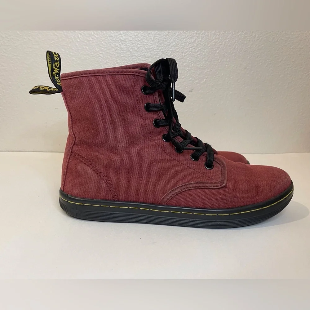 Dr. Martens Women’s Shoreditch Canvas Casual Boots Size‎ 7